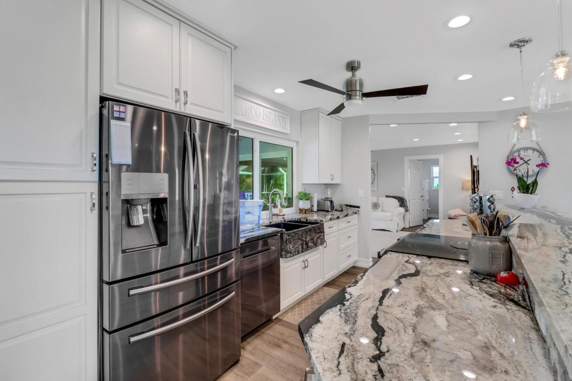 Inviting Lakeview Home L Pool L Close To Beaches Marco Island Kültér fotó